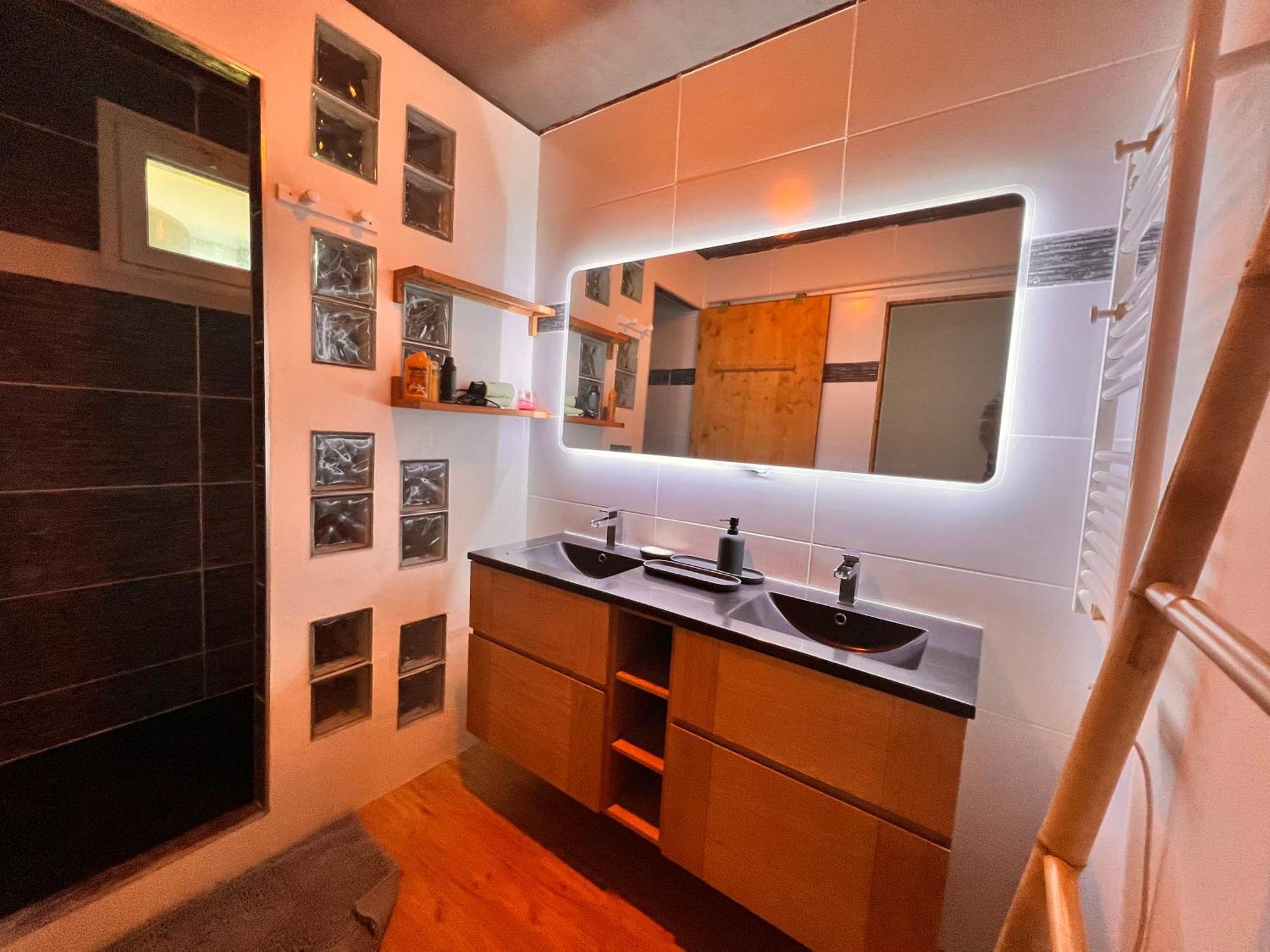 Appartement, 3 Chambres, Vue Panoramique, Parking, Acces Ville Бриньоль Экстерьер фото